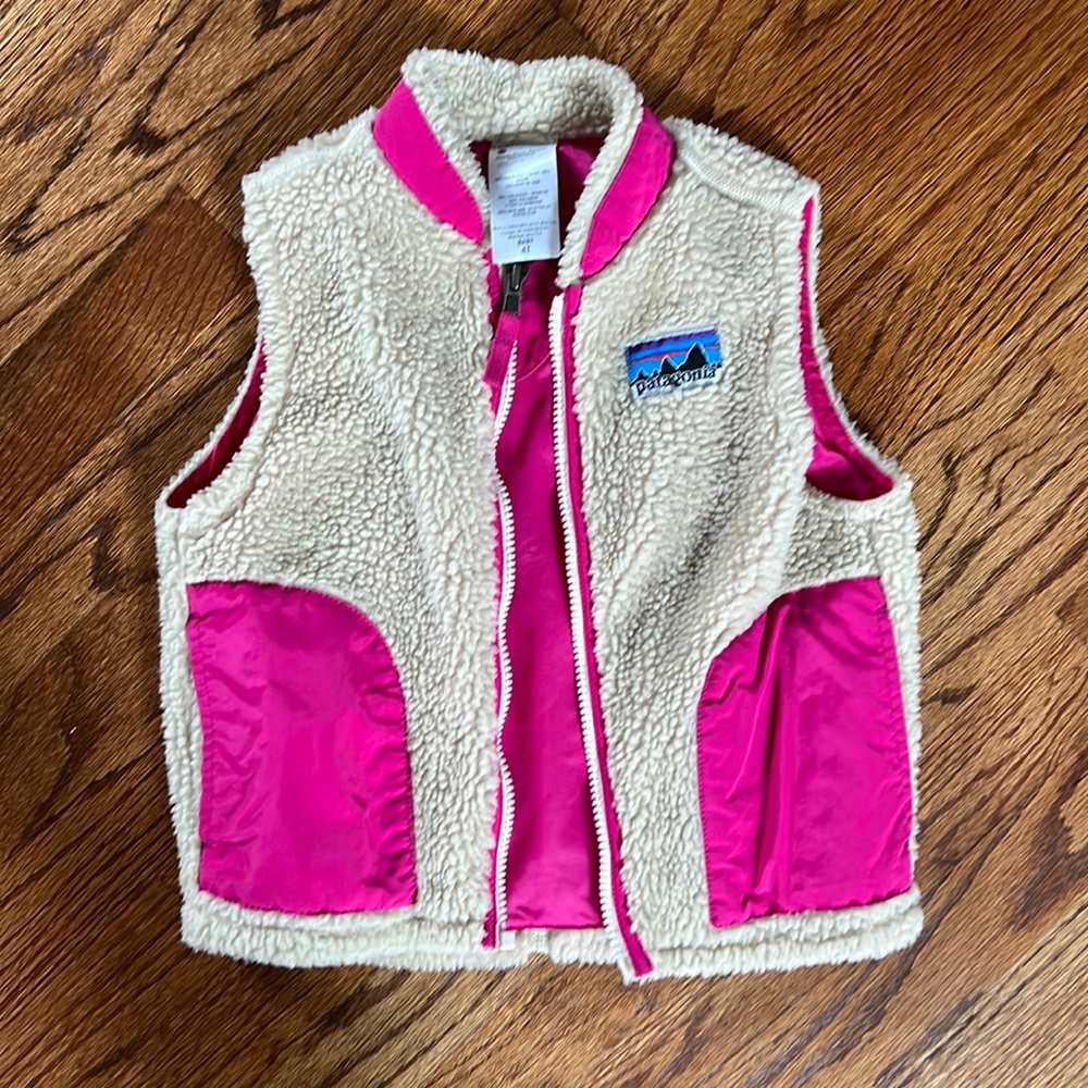Patagonia Kids Vest in Cream and Pink